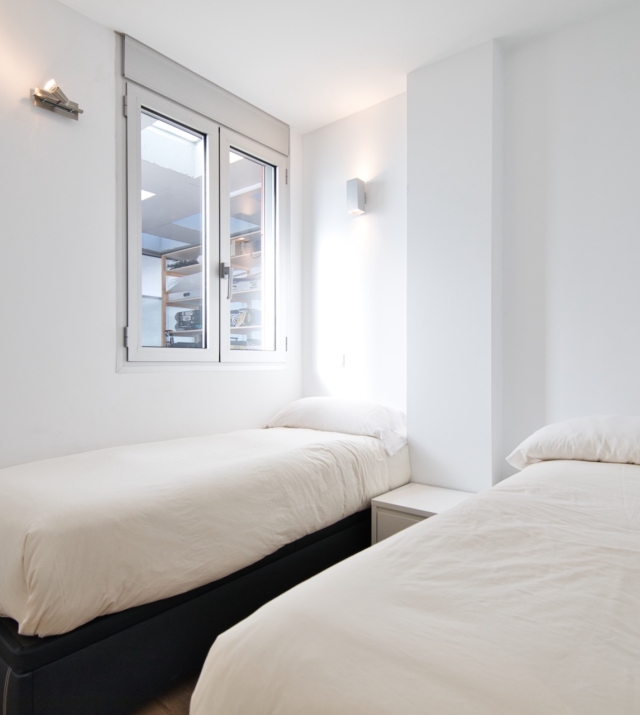 Resa Estates Ibiza te koop penthouse Marina botafoch for sale Ibiza bedroom tiwn.jpeg